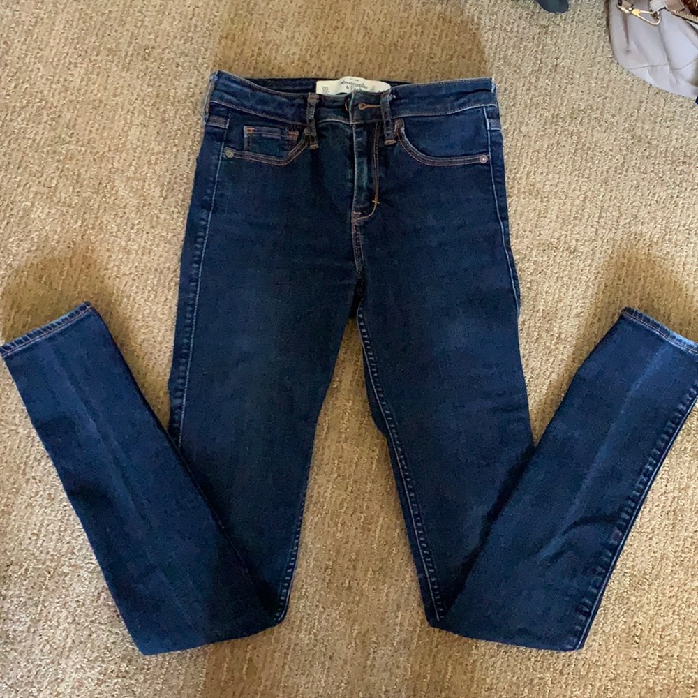 Abercrombie & Fitch High Rise Skinny Jeans